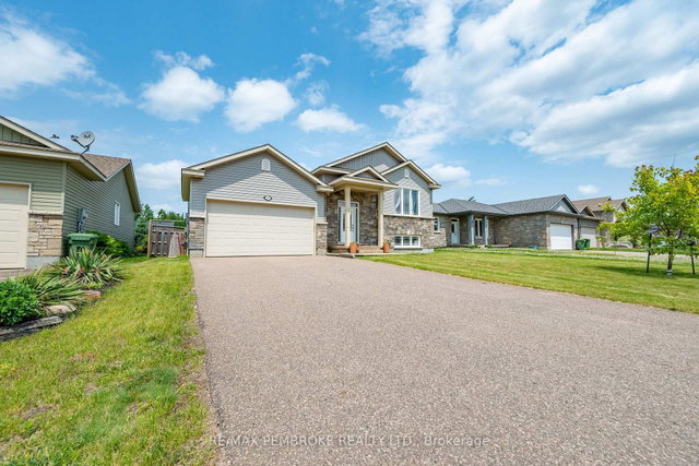 547 Gardner Crescent