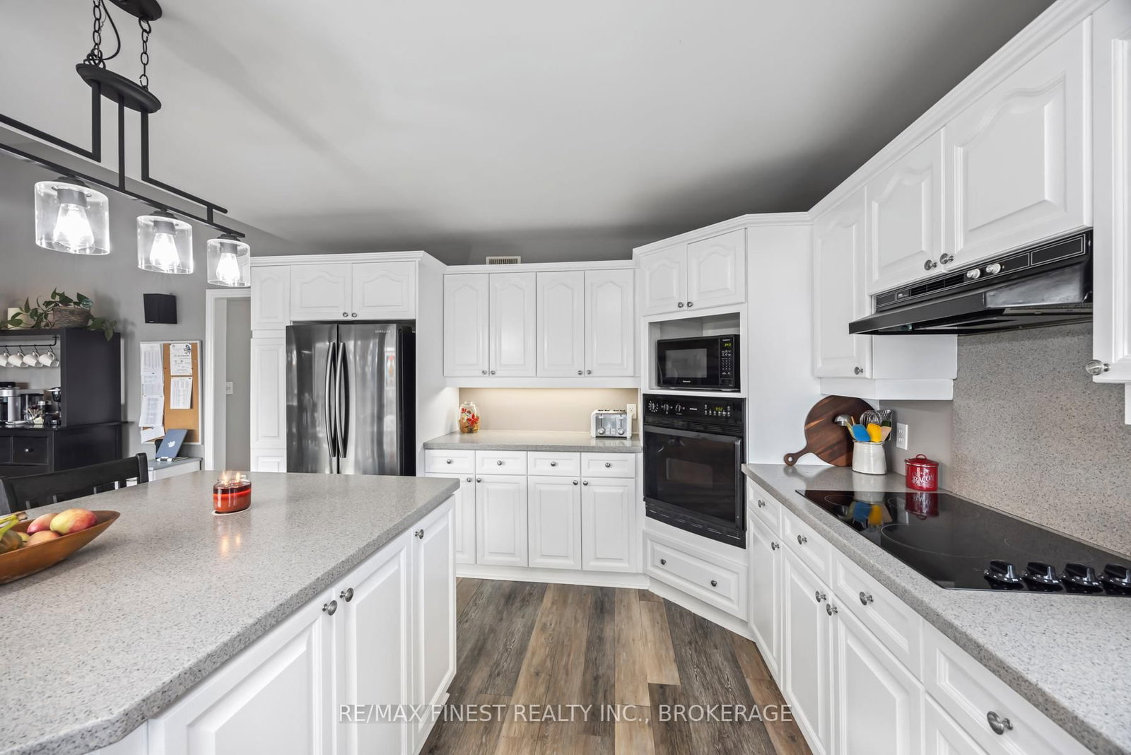 6 Vanston Road • Leeds and the Thousand Islands, ON photo 17