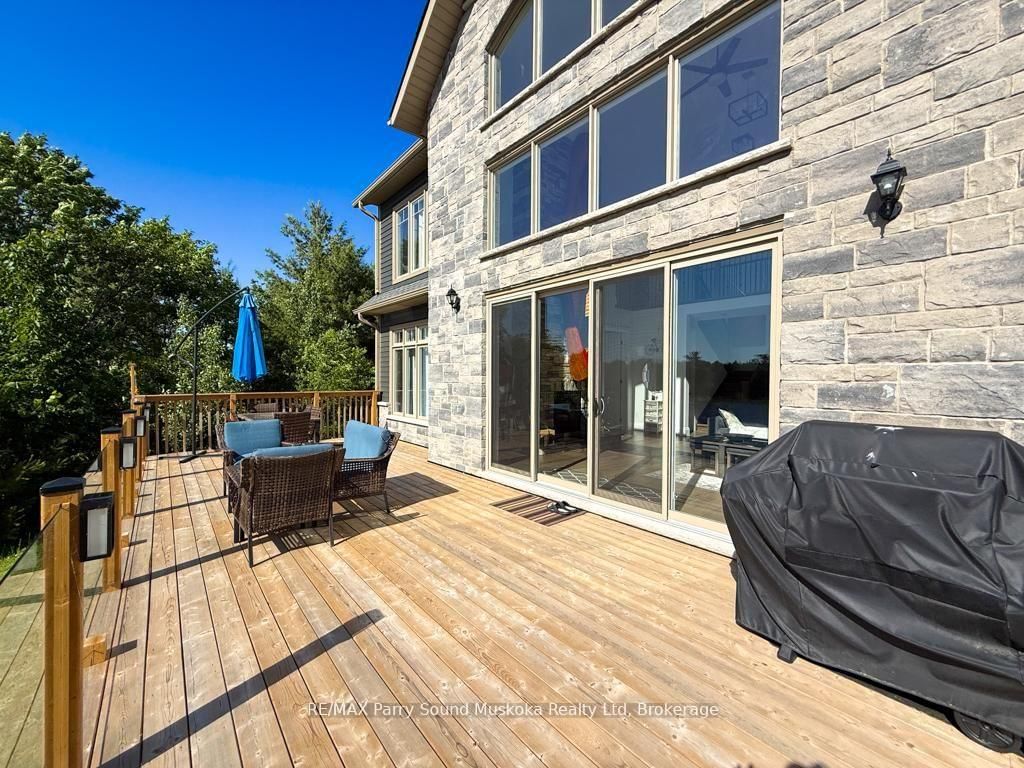 730 124 Highway • McKellar, ON photo 32