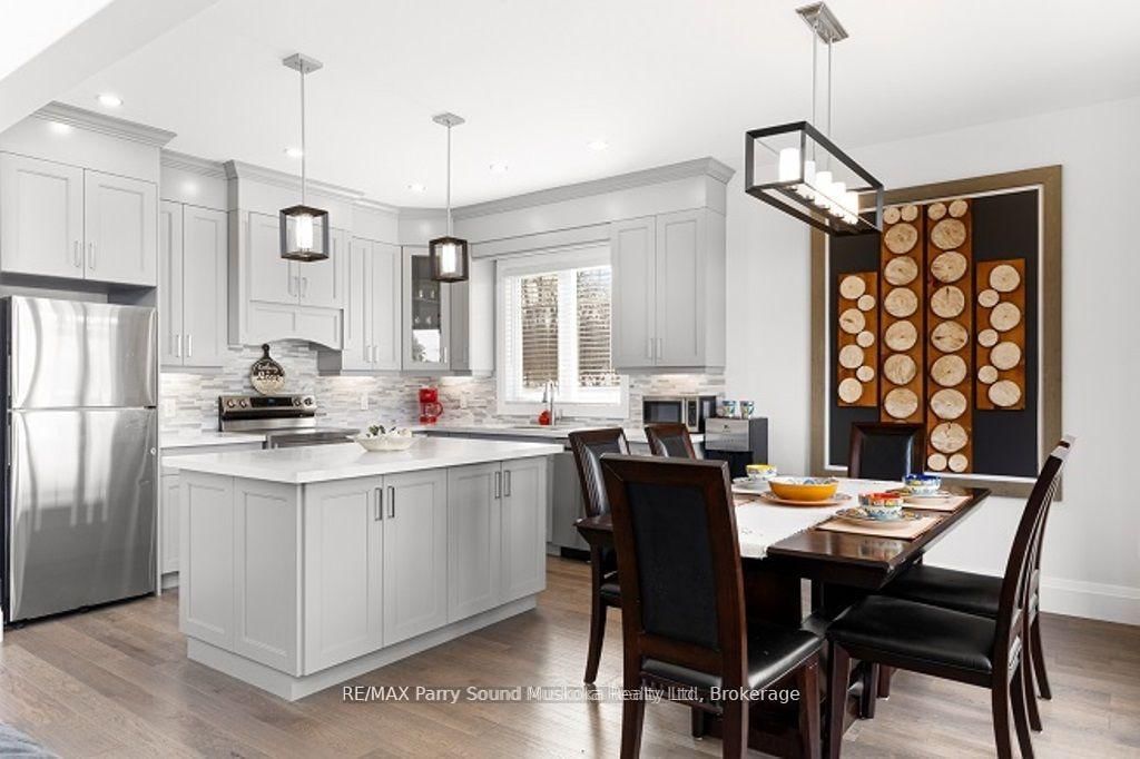730 124 Highway • McKellar, ON photo 9