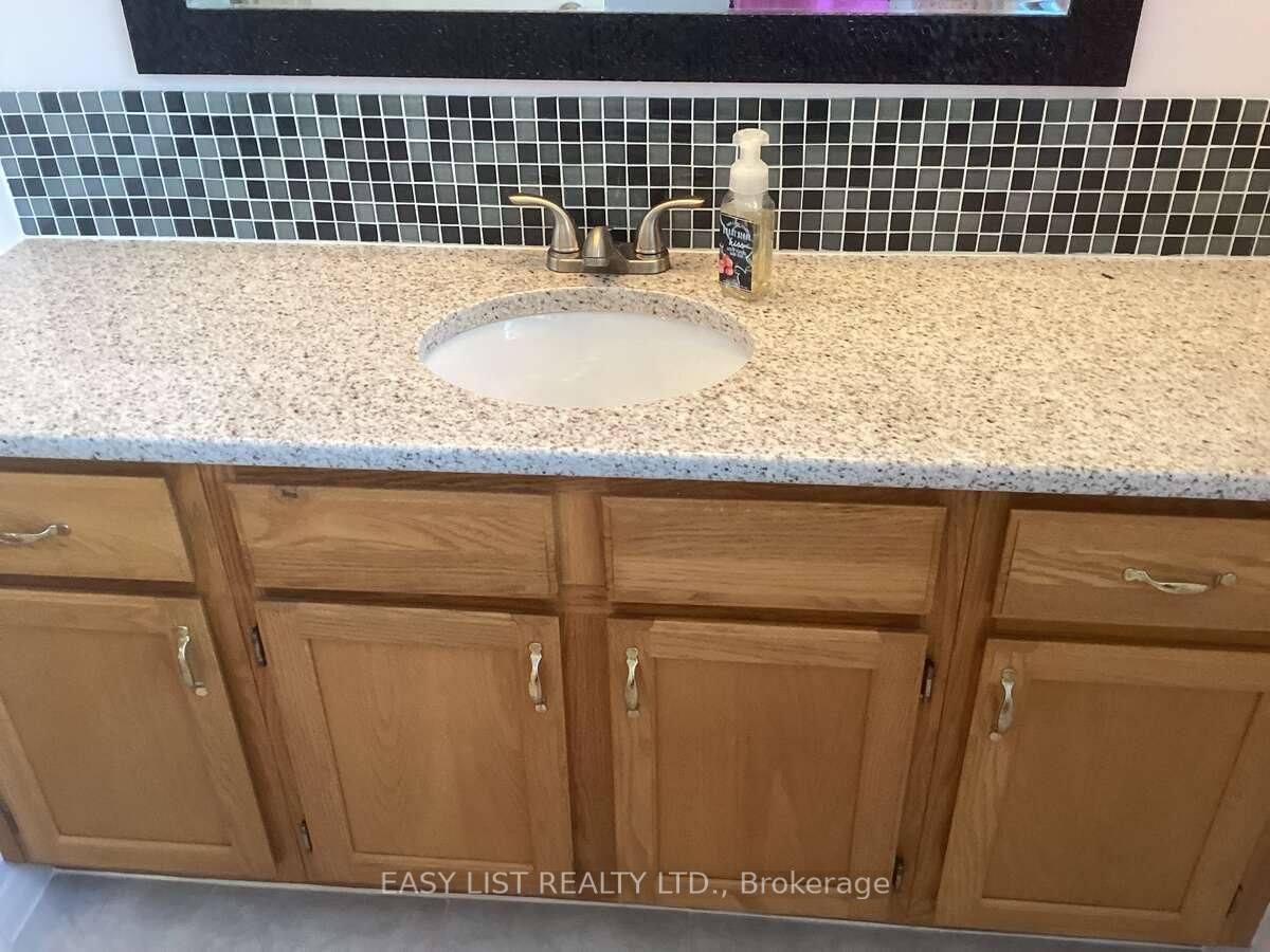 601 MacDonald Drive • Gananoque, ON photo 16
