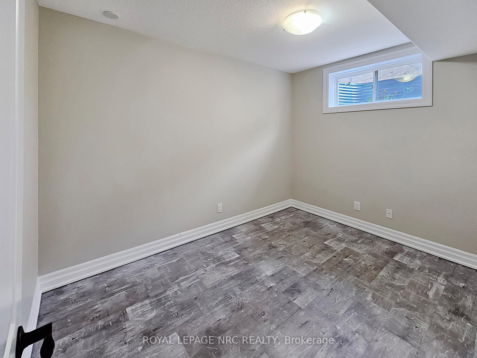 5784 Ironwood Street • Niagara Falls, ON photo 25