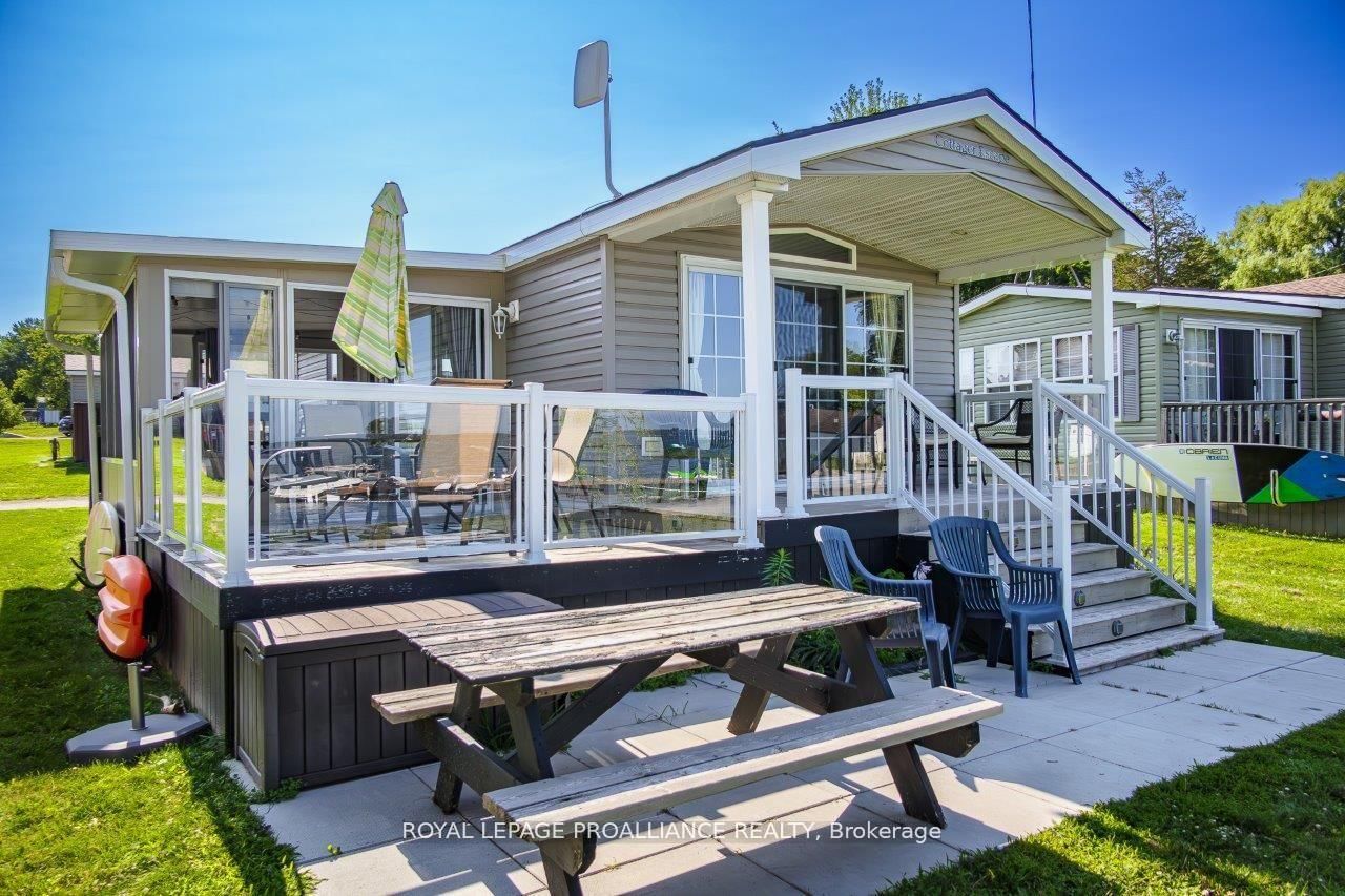 486 Cty Rd 18 - 3 Beachview Lane • Prince Edward County, ON photo 5
