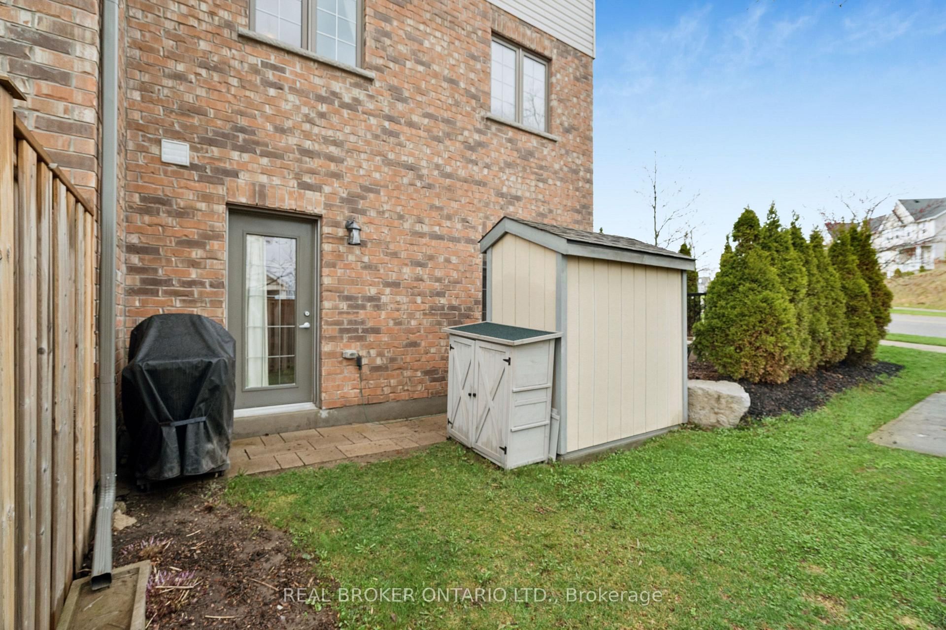 9 Guthrie Lane, Unit 9B