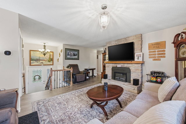 1223 Eleanor Fulford Crescent