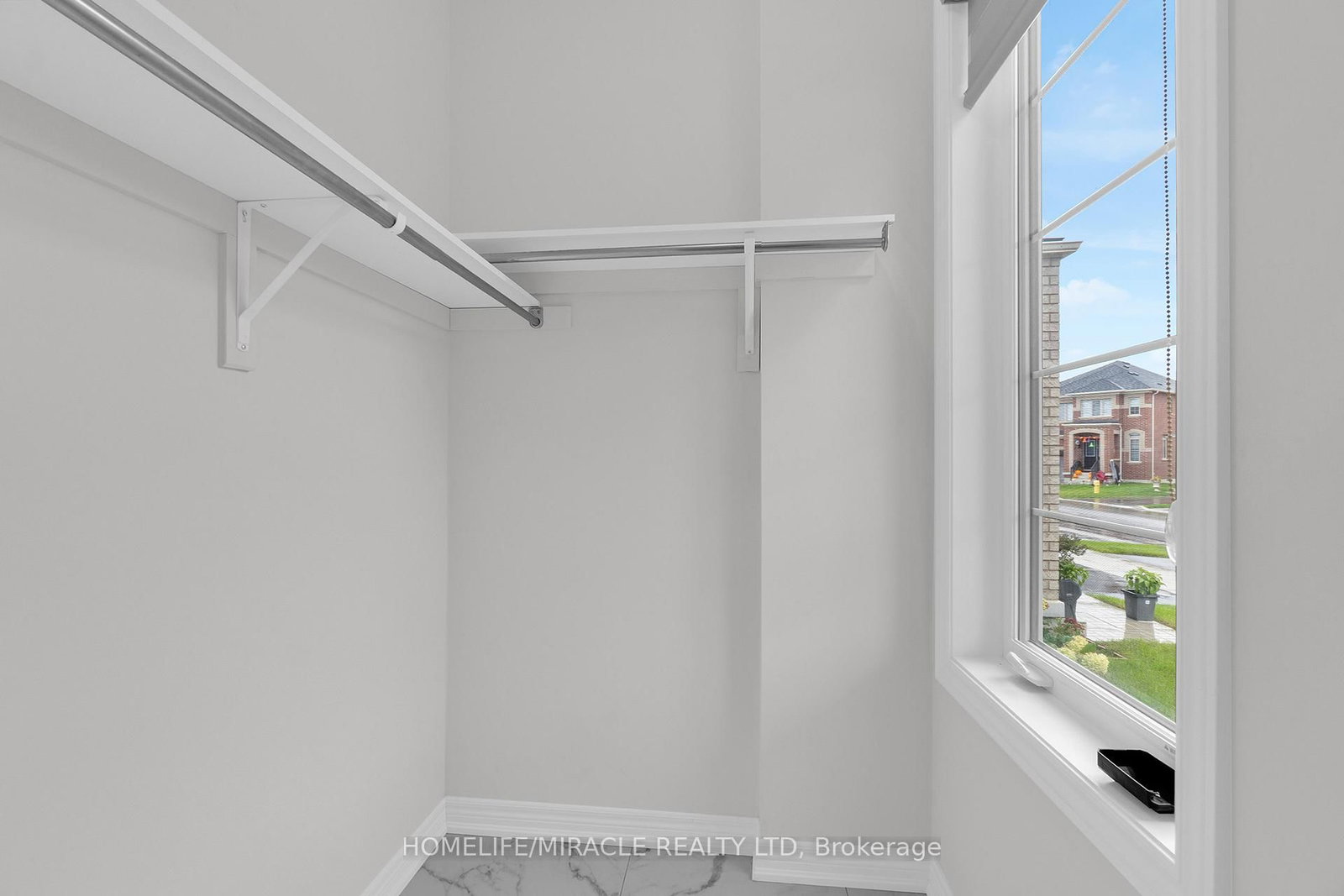 249 Chippewa Avenue - Photo 6