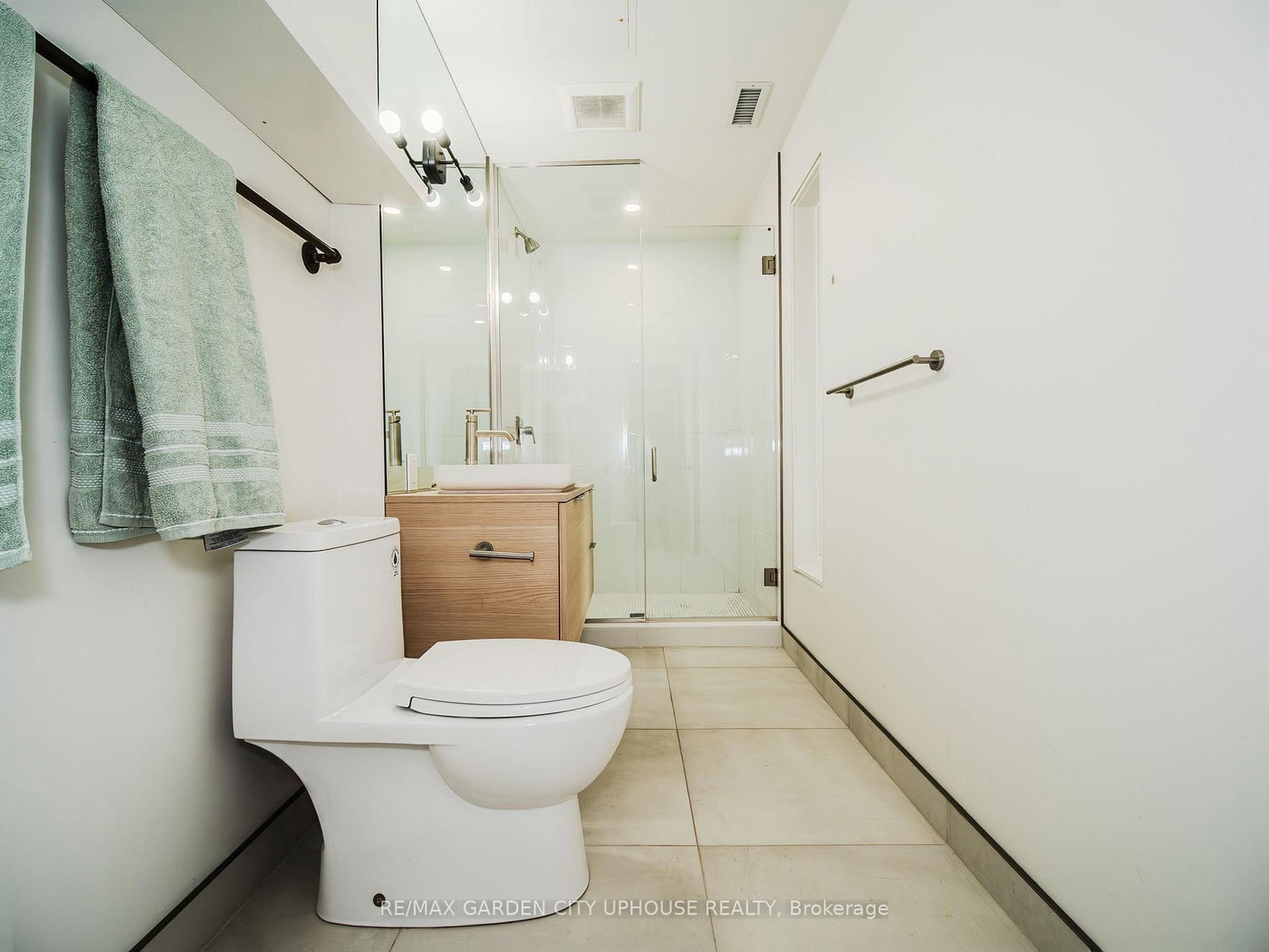 166 RUSSELL Avenue, Unit A - Photo 13