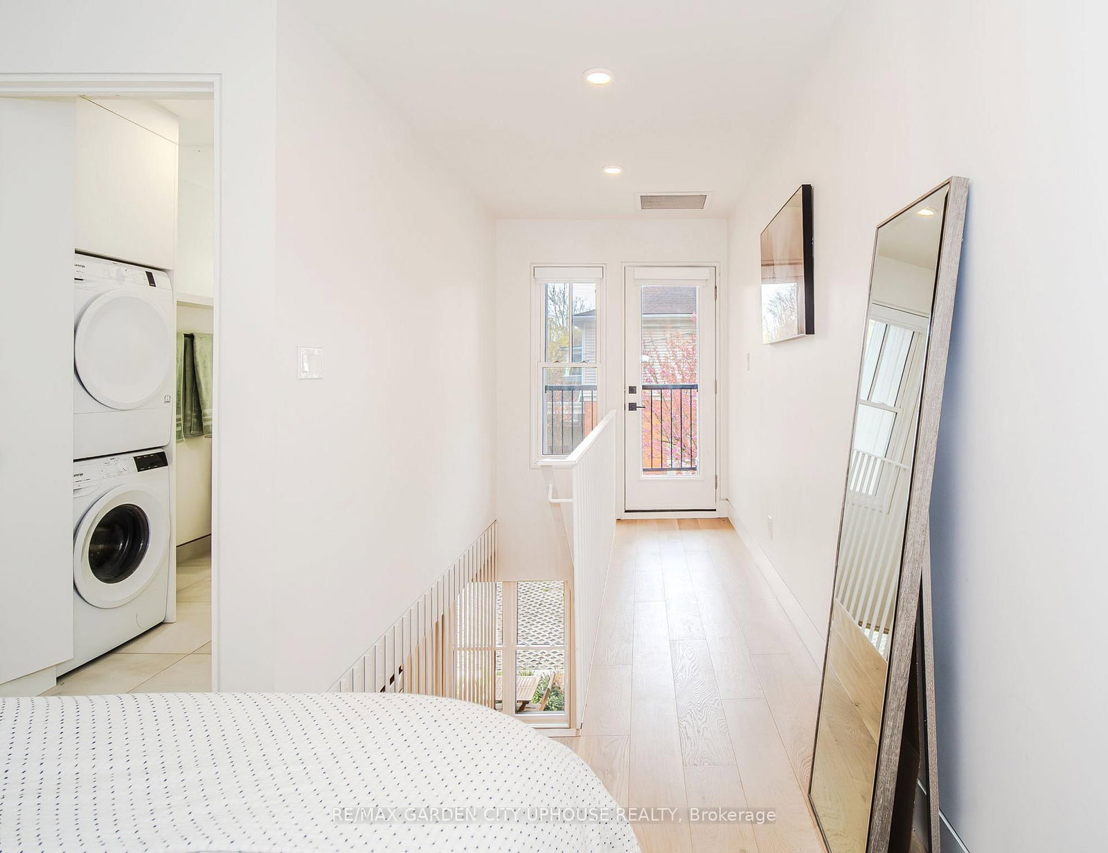 166 RUSSELL Avenue, Unit A - Photo 14