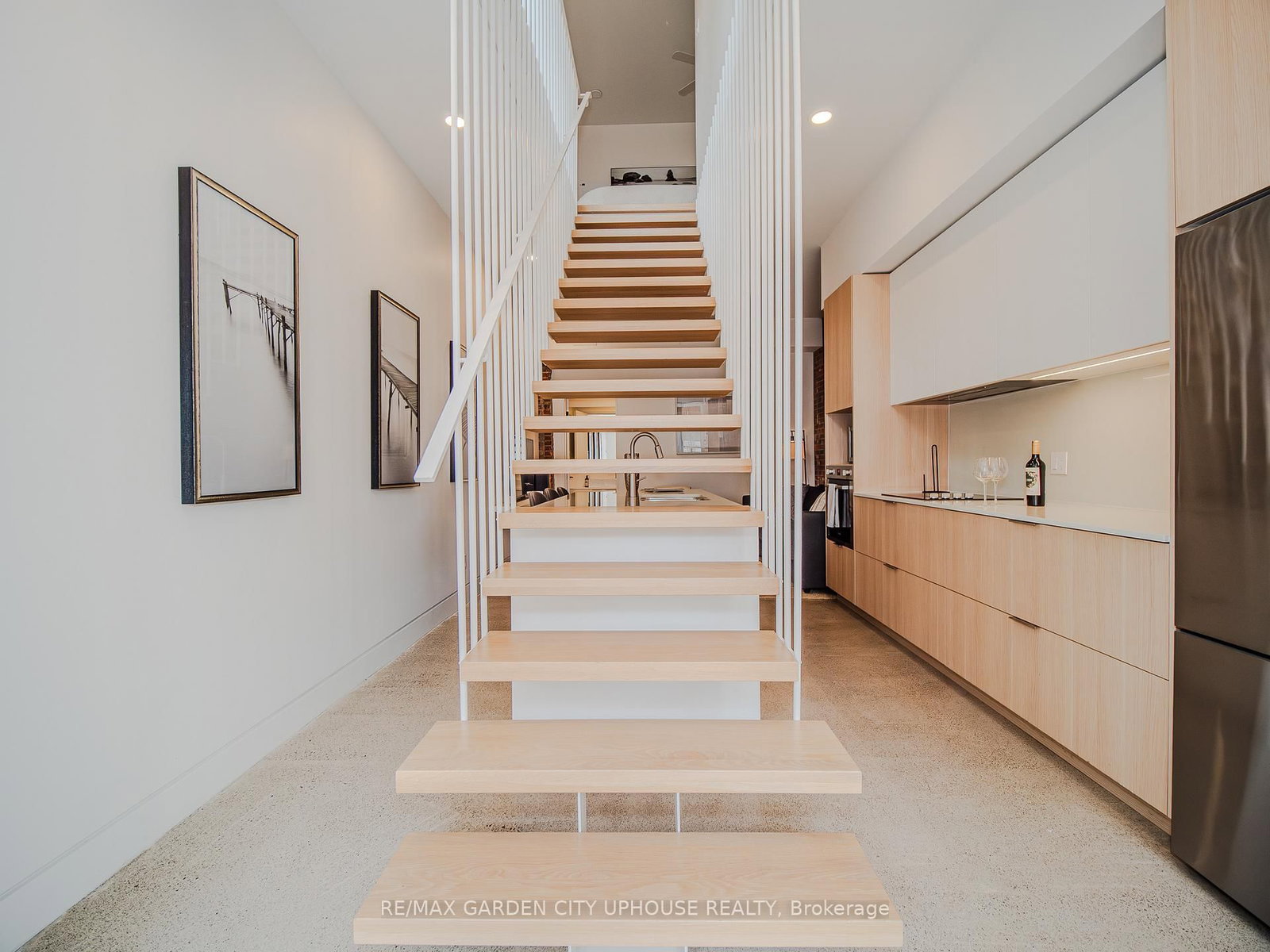 166 RUSSELL Avenue, Unit A - Photo 5
