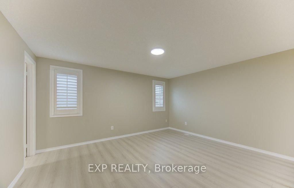 431 Lausanne Crescent - Photo 12