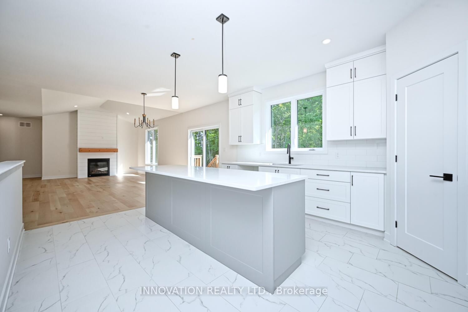 10460 St John Street • North Dundas, ON photo 15