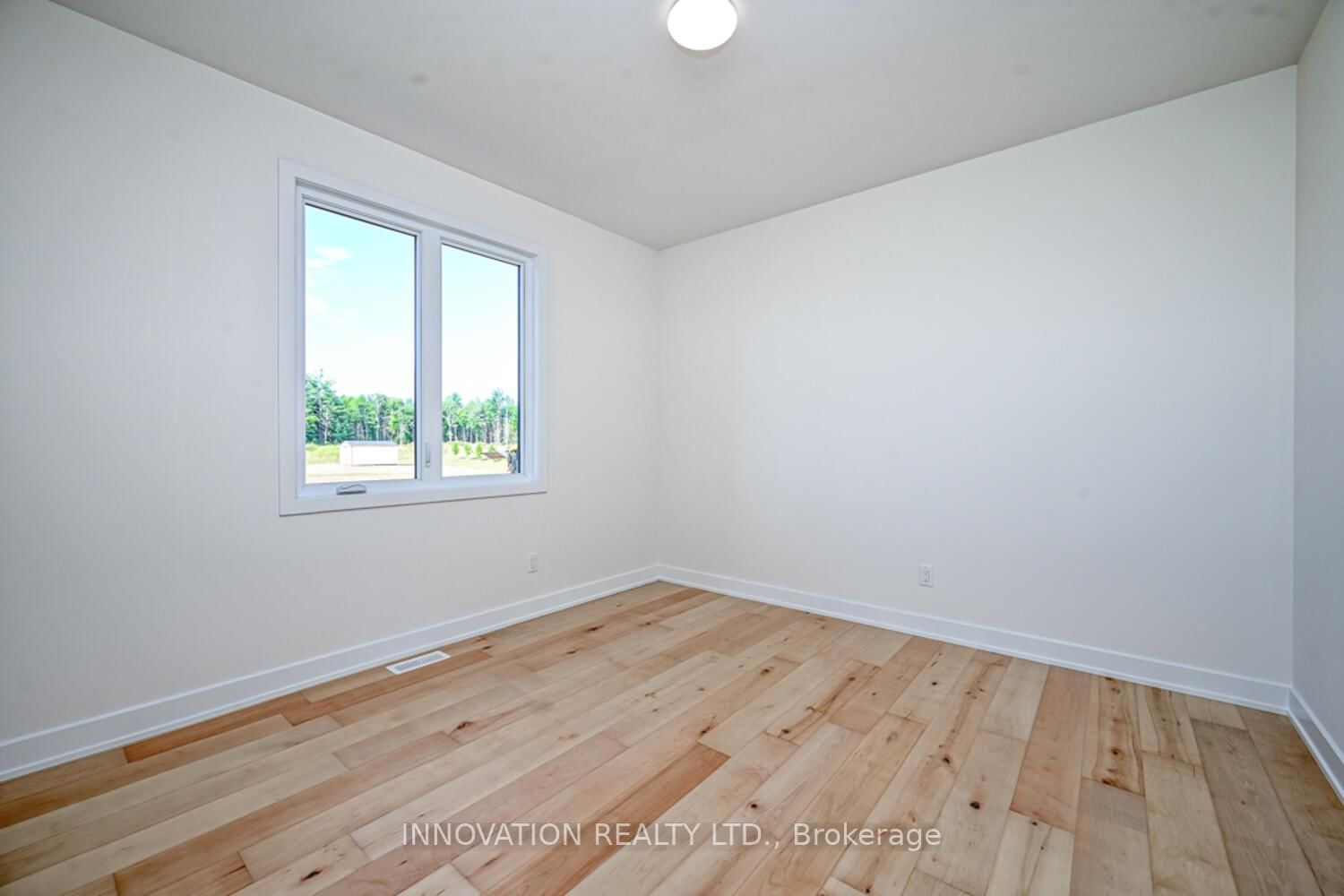 10460 St John Street • North Dundas, ON photo 21