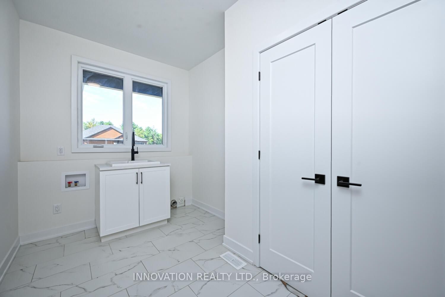 10460 St John Street • North Dundas, ON photo 25