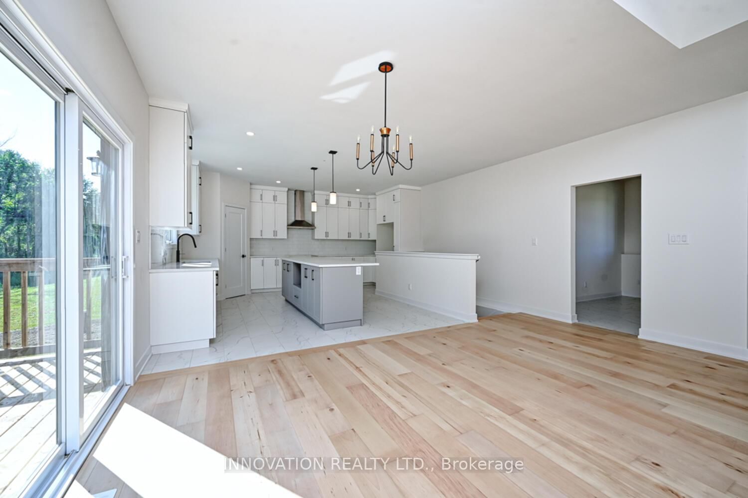 10460 St John Street • North Dundas, ON photo 9