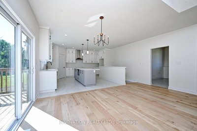 10460 St John Street • North Dundas, ON photo 9