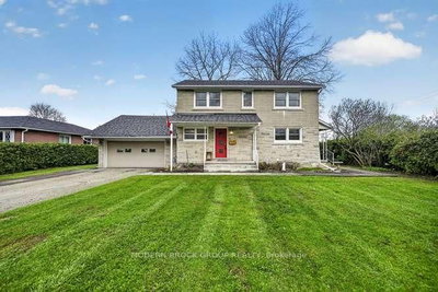 96 Salisbury Avenue