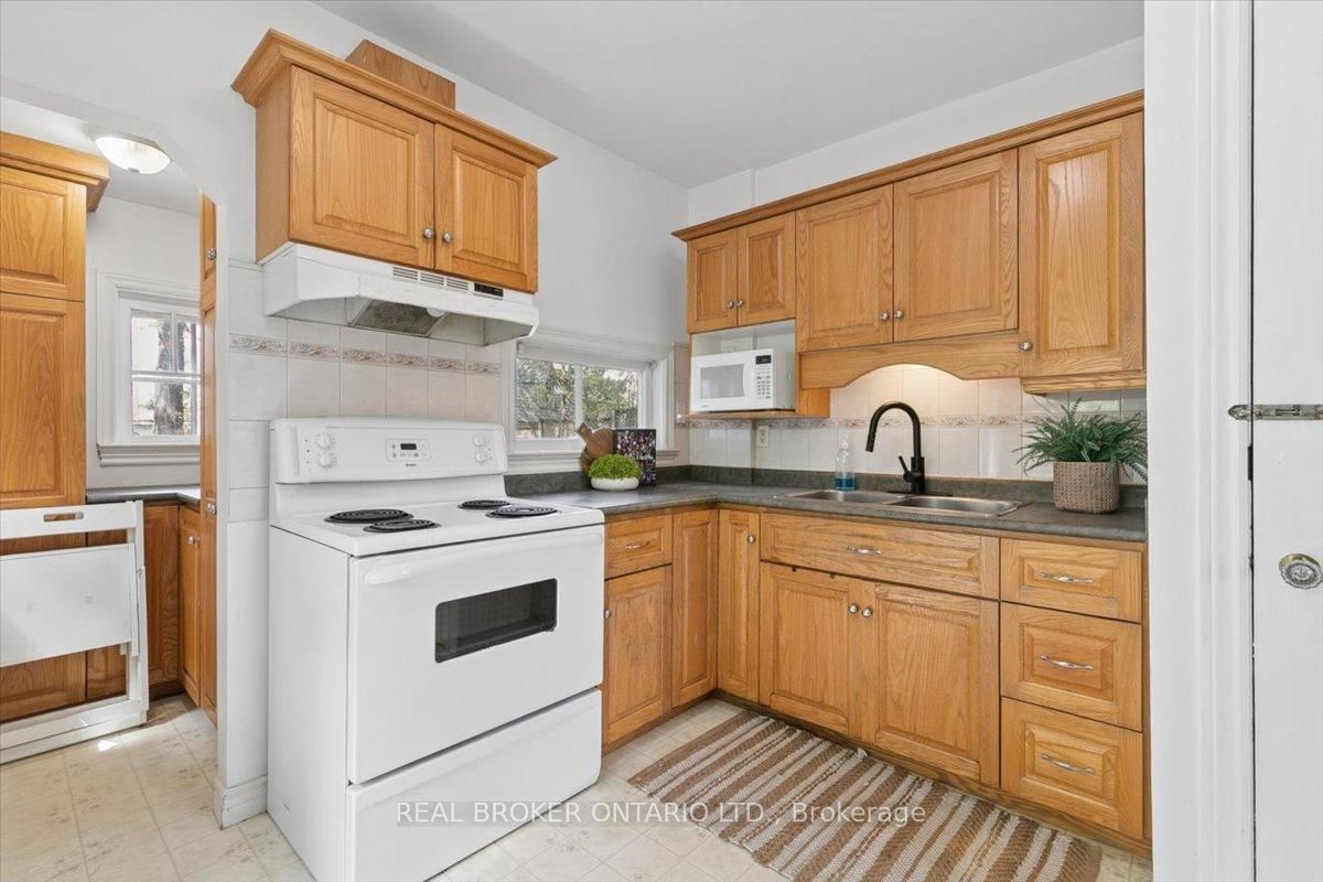 26 Sydney Street N - Photo 7
