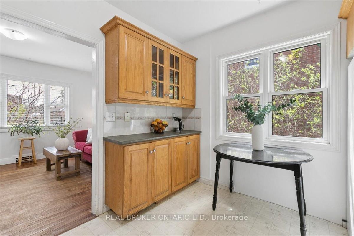 26 Sydney Street N - Photo 9