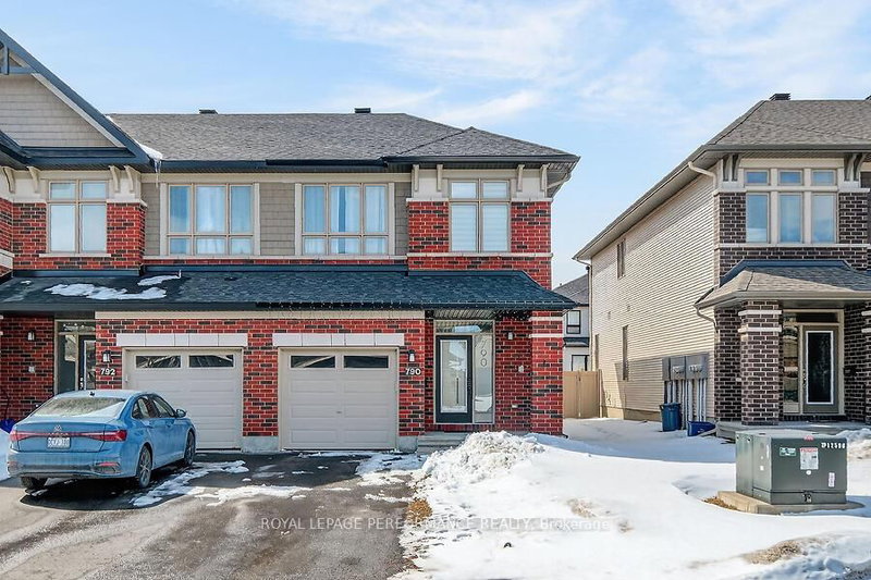 home for sale on 790 Cairn Cres Crescent E