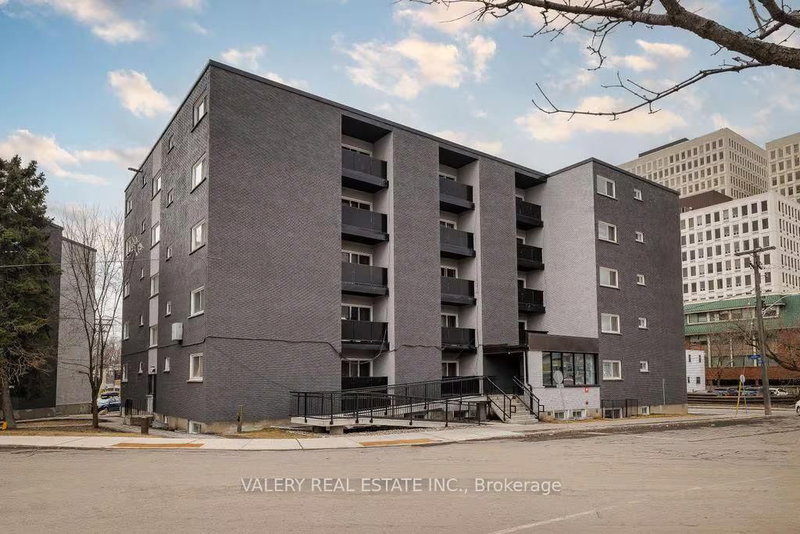 home for lease on 50 Selkirk Street