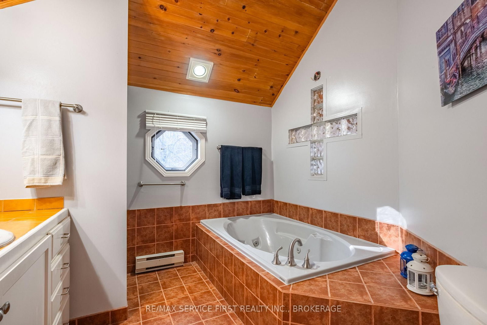 13 Pheasant Lane • Hartington, ON photo 42