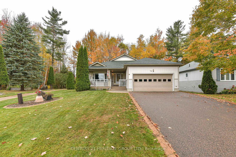 home for sale on 19 Springwood Crescent