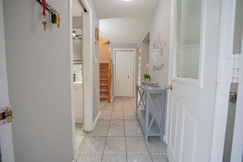 92 Highland Crescent