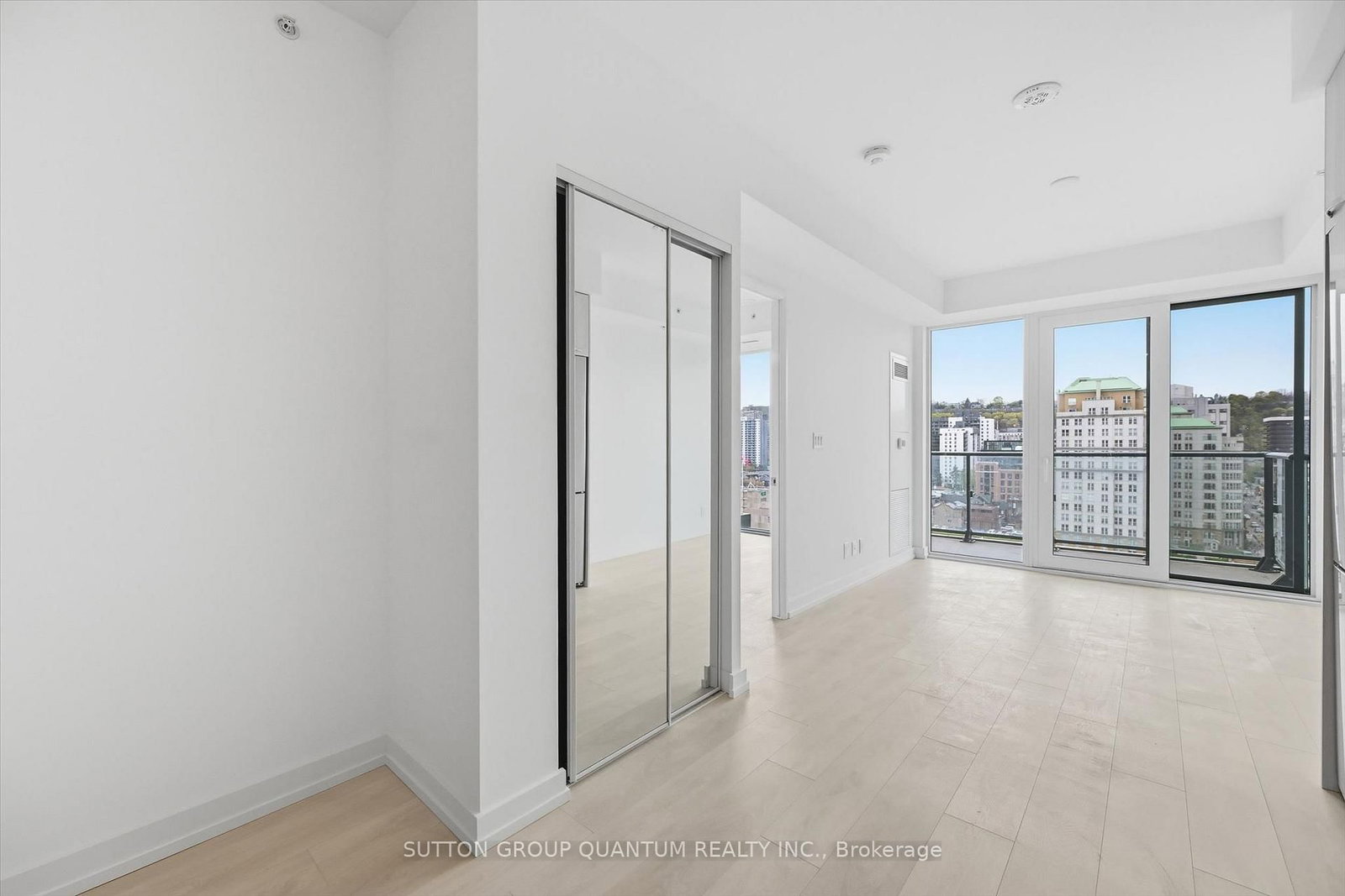 75 James Street S, Unit 1221 - Photo 10