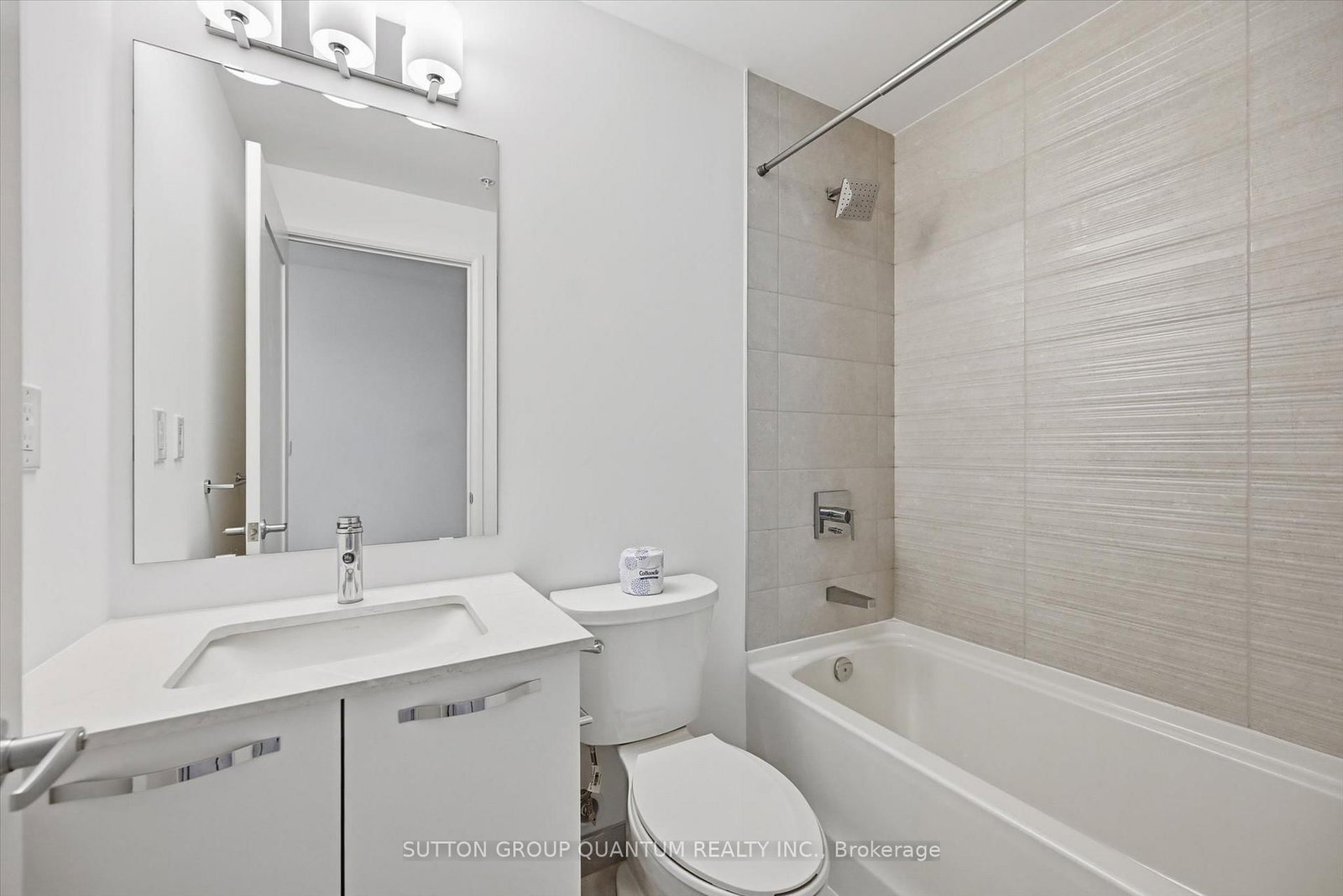 75 James Street S, Unit 1221 - Photo 7