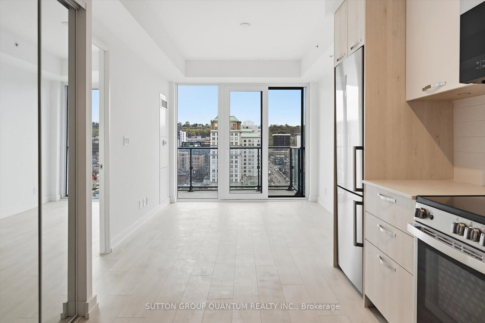 75 James Street S, Unit 1221 - Photo 9