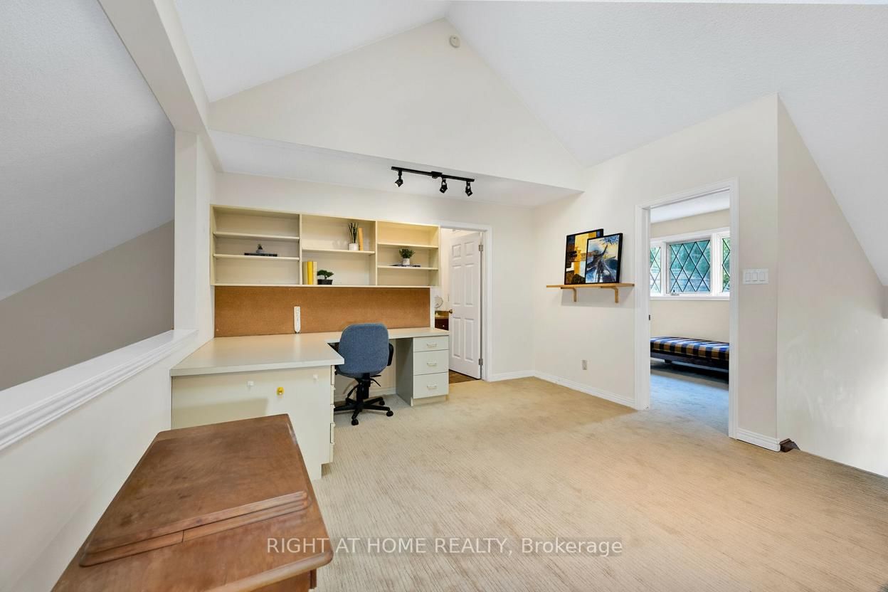 33 Walnut Drive • Guelph, ON photo 29