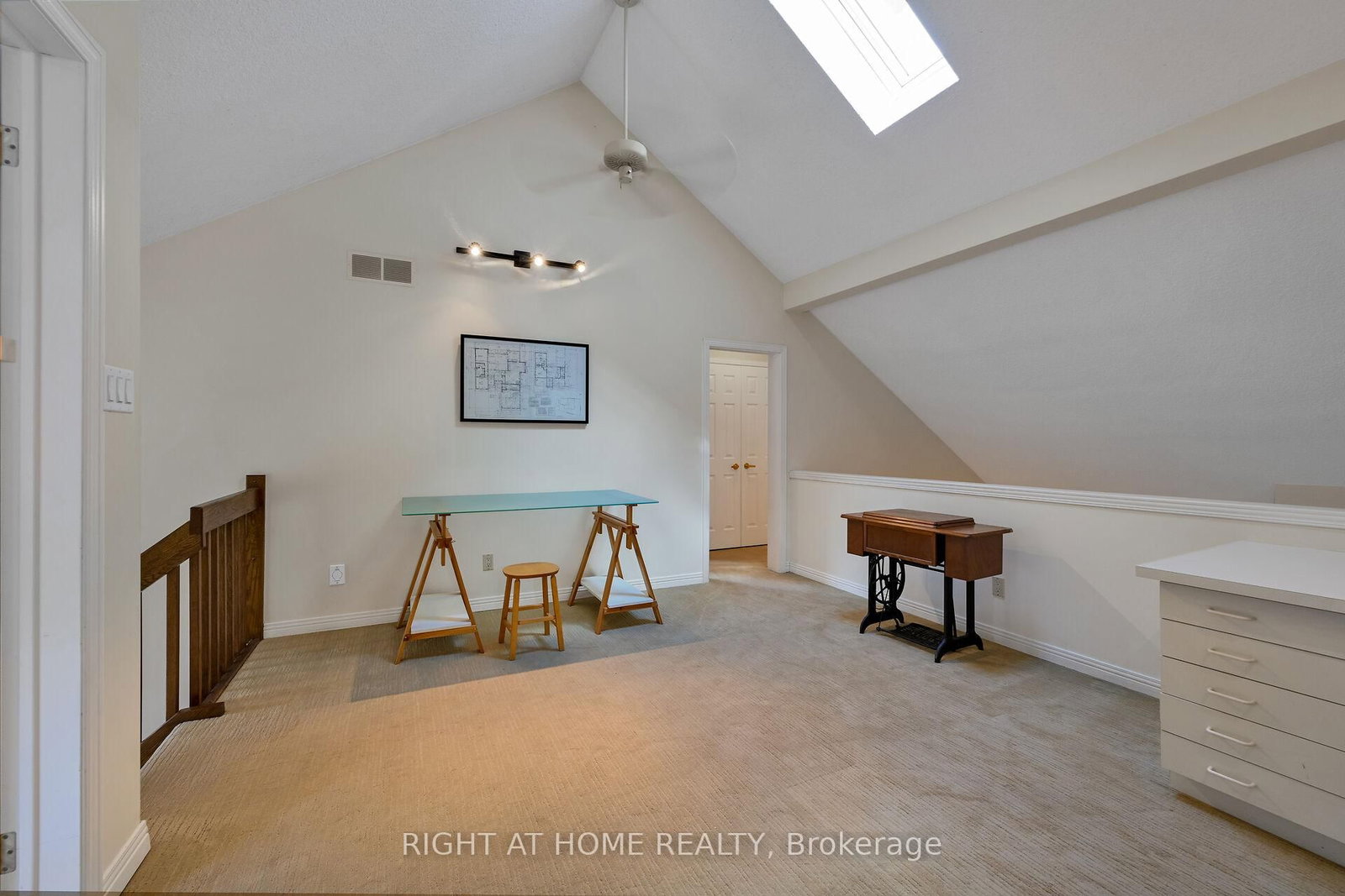 33 Walnut Drive • Guelph, ON photo 34