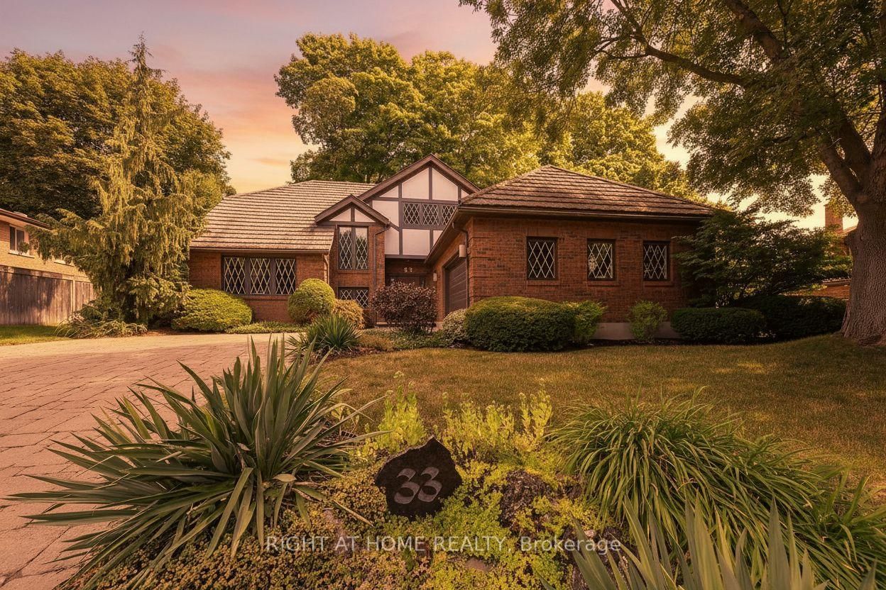 33 Walnut Drive • Guelph, ON photo 48