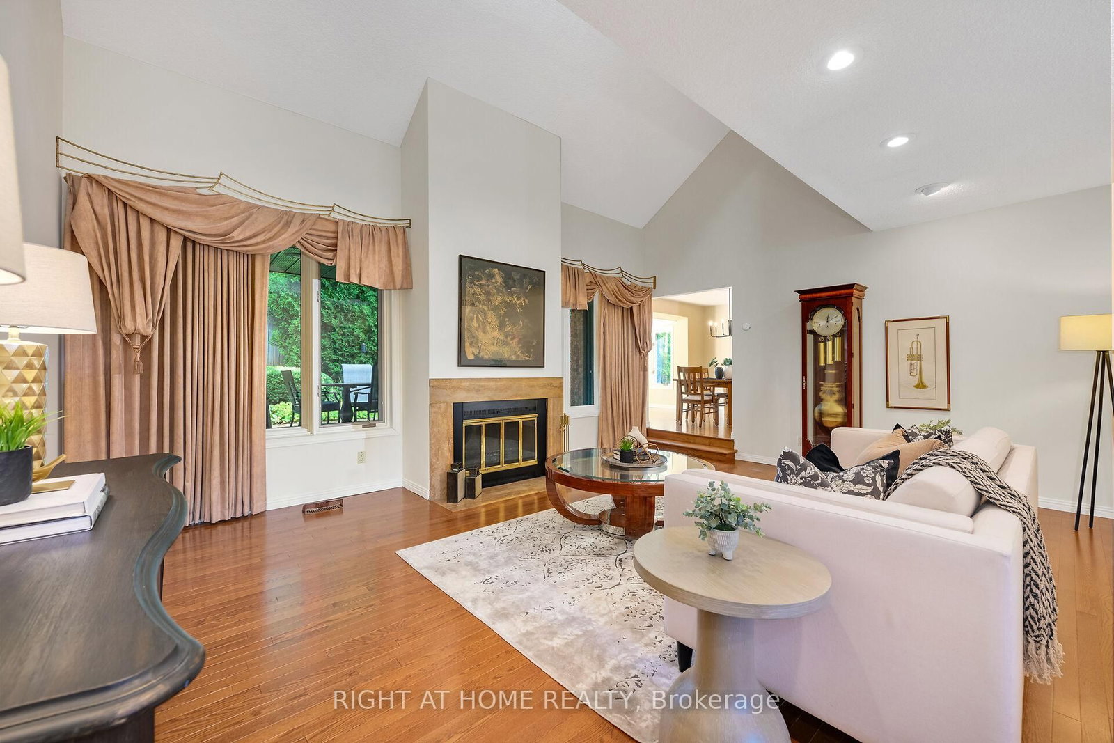 33 Walnut Drive • Guelph, ON photo 8