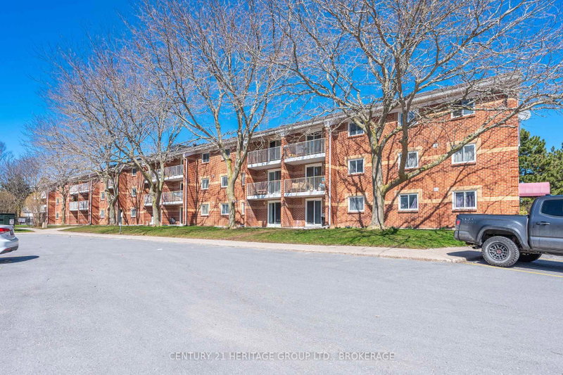 203 - 573 Armstrong Road