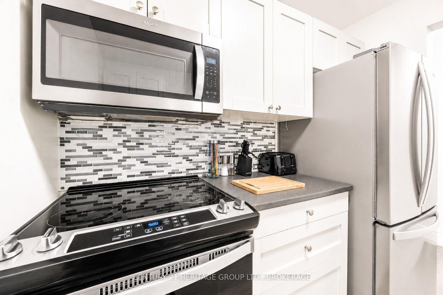 573 Armstrong Road • #203 • Kingston, ON photo 5