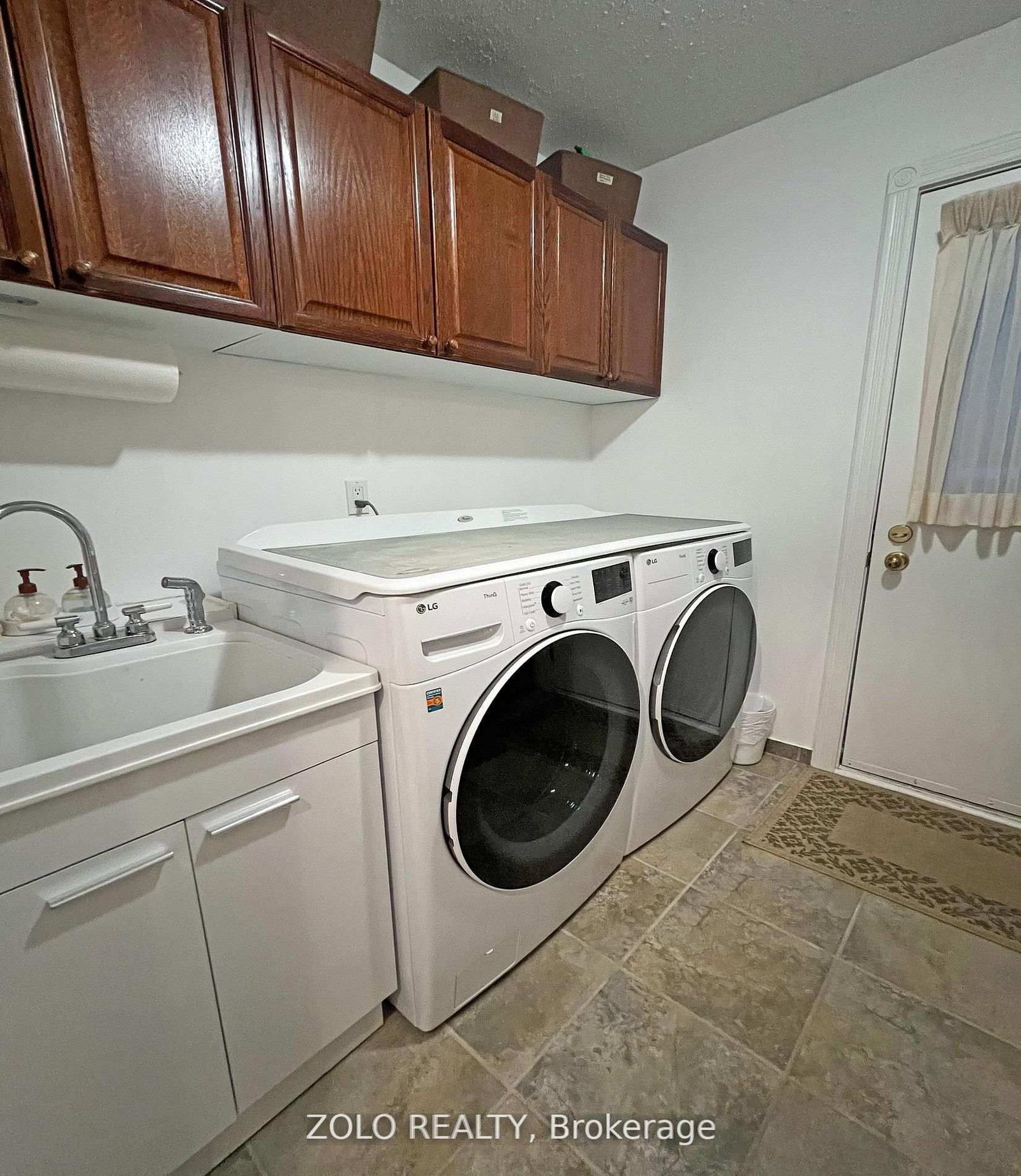 736 Hauteview Crescent • Ottawa, ON photo 24