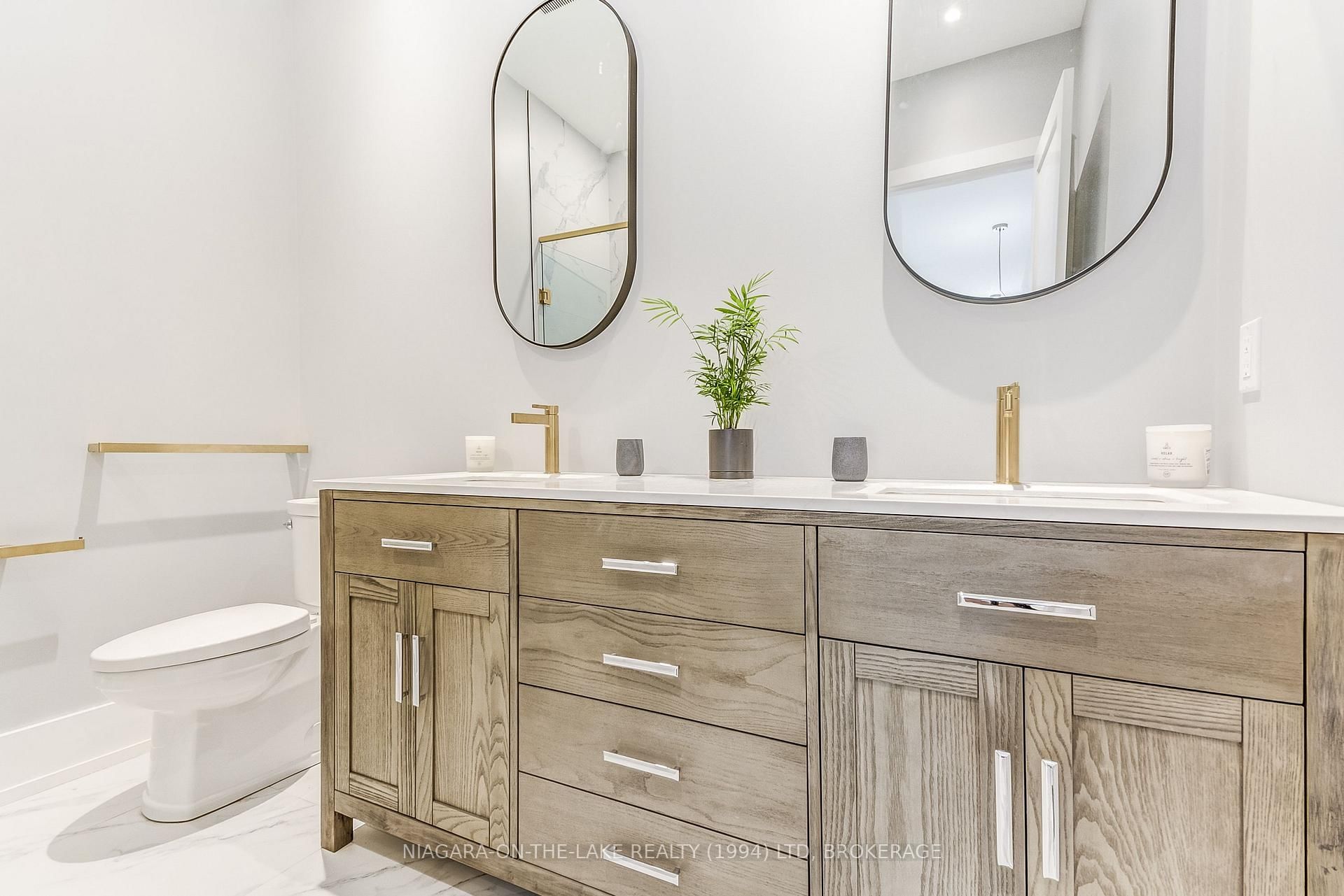 25 Sorensen Court, Unit 4