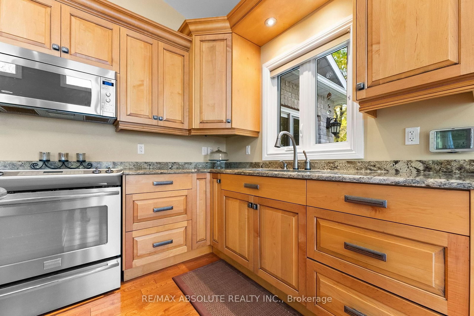 1096 Snye Road • White Lake, ON photo 11