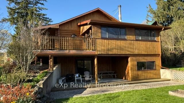 6 Cayley Street N
