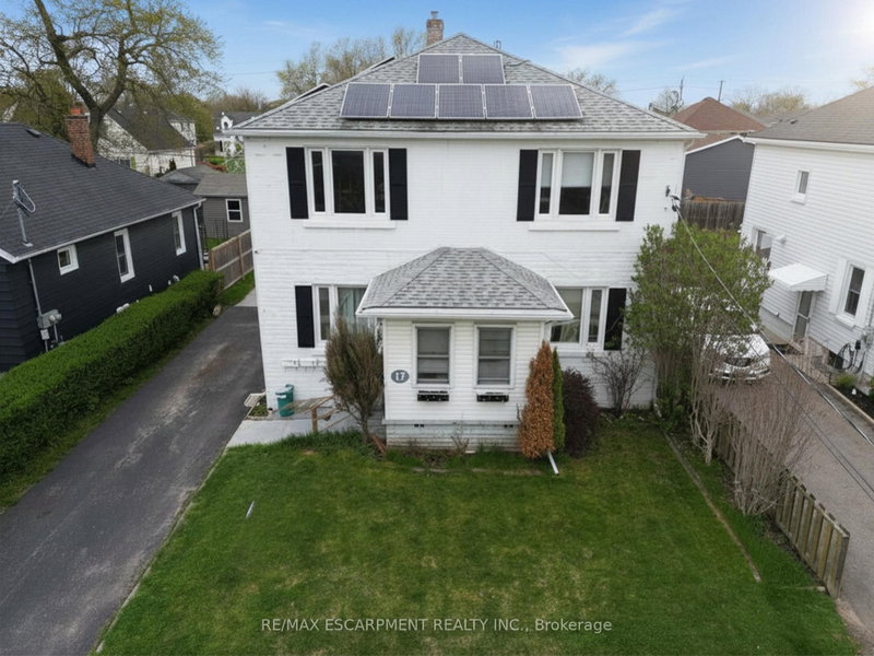 home for lease on 3-17 Lyons Avenue