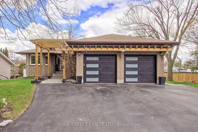 24 Maple Grove Road