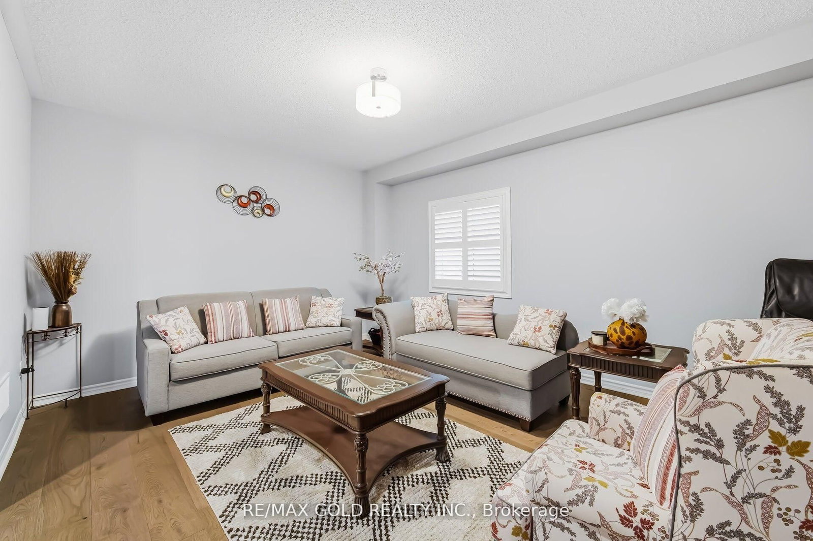 409 Tansley Street - Photo 3