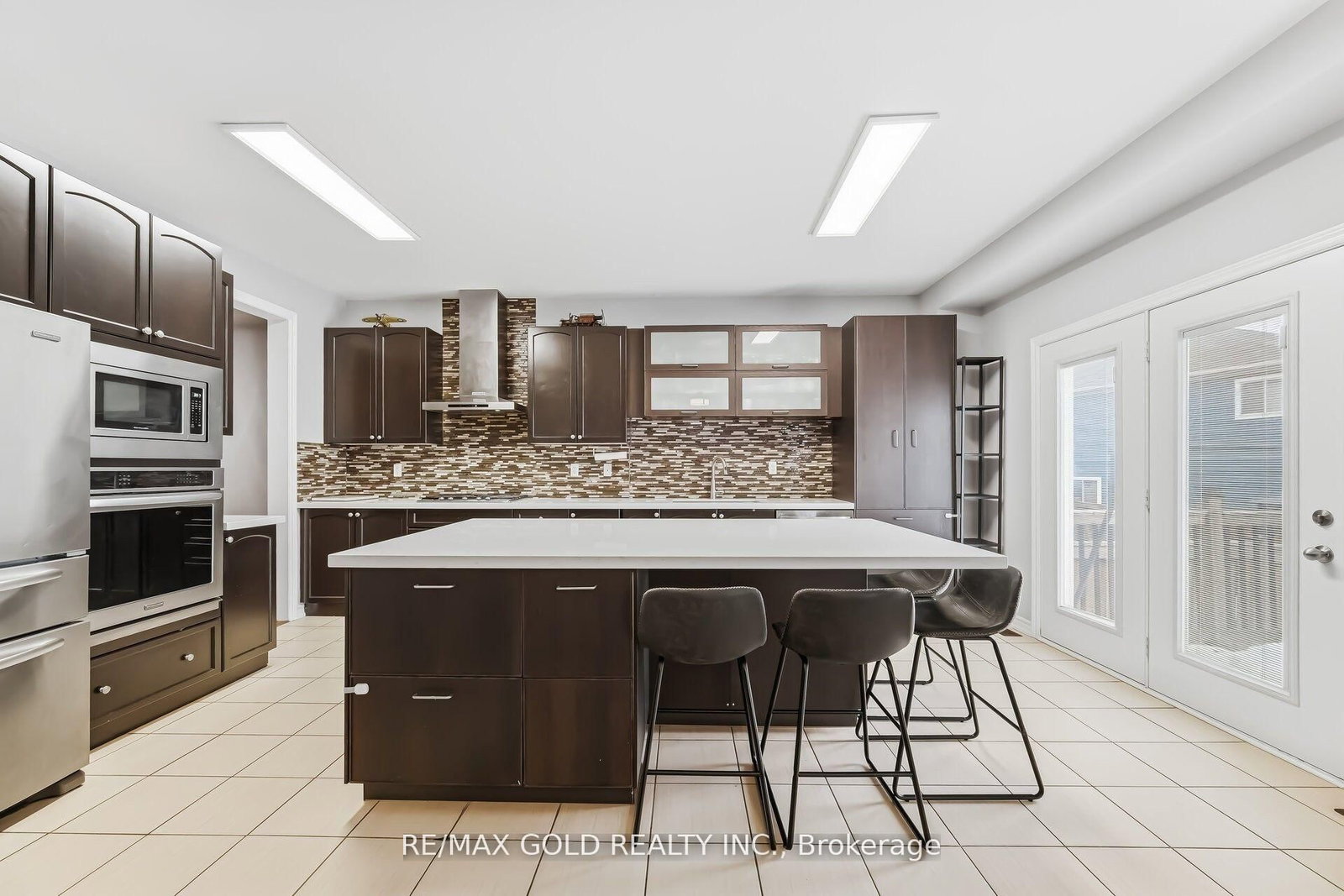 409 Tansley Street - Photo 8