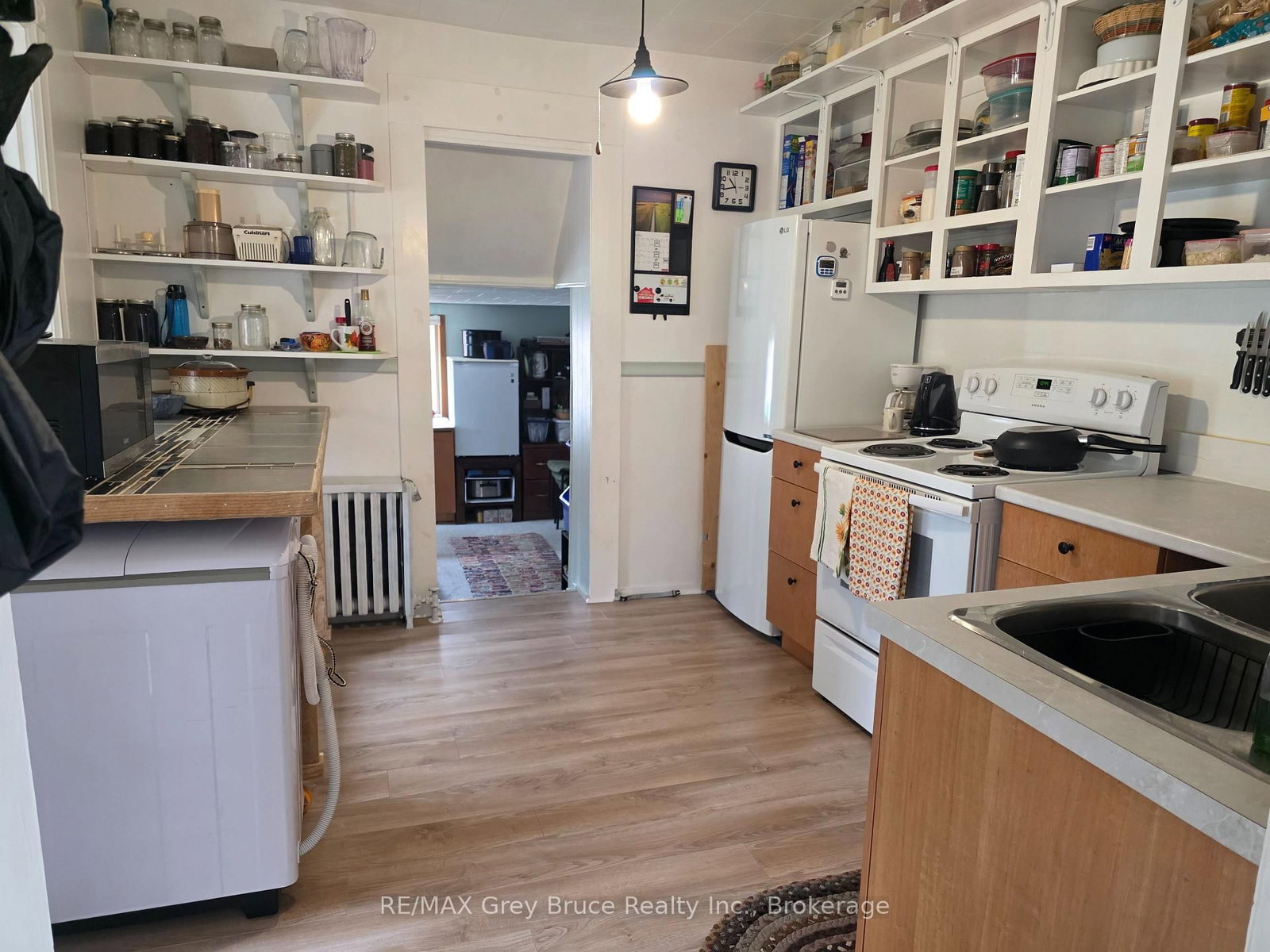648 9th Street E • Owen Sound, ON photo 13