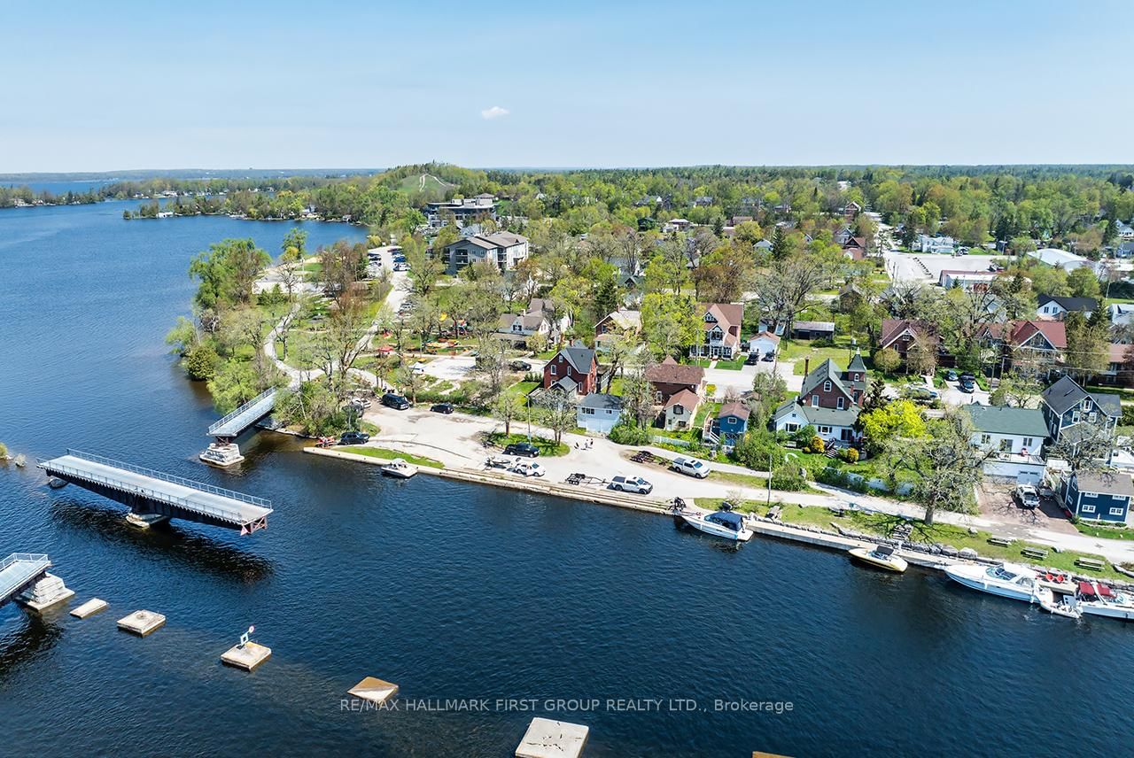 38 Oak Street • Kawartha Lakes, ON photo 15