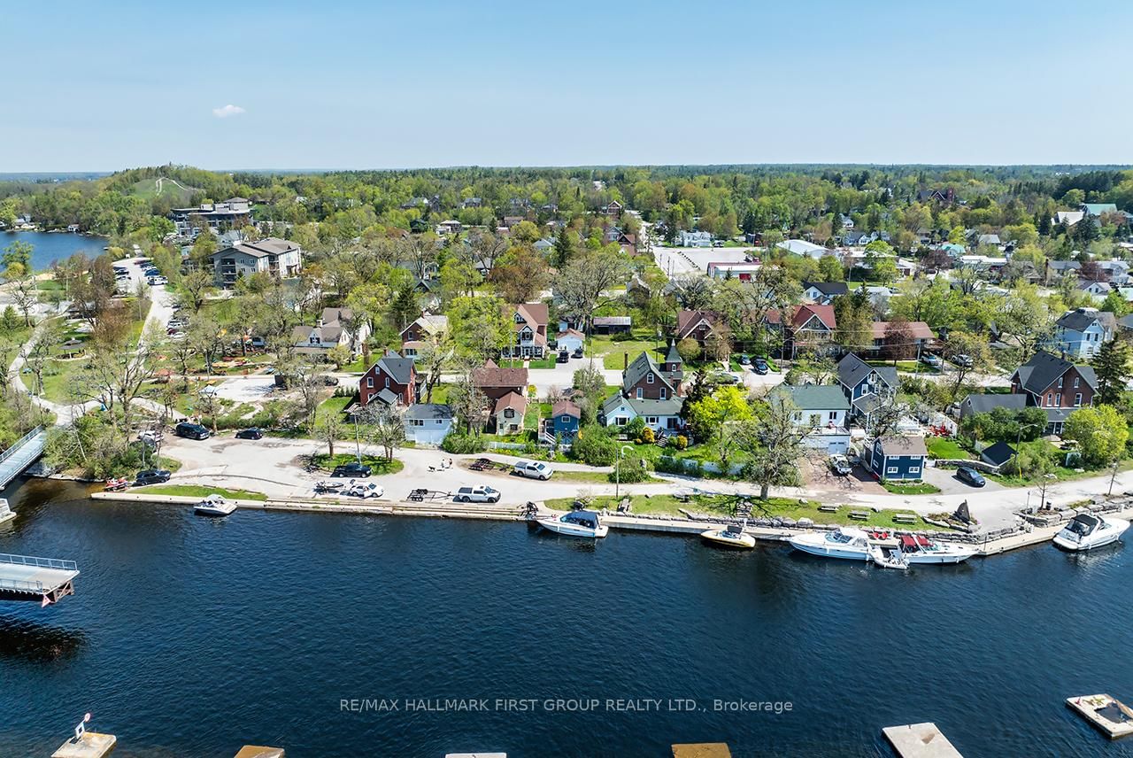 38 Oak Street • Kawartha Lakes, ON photo 16