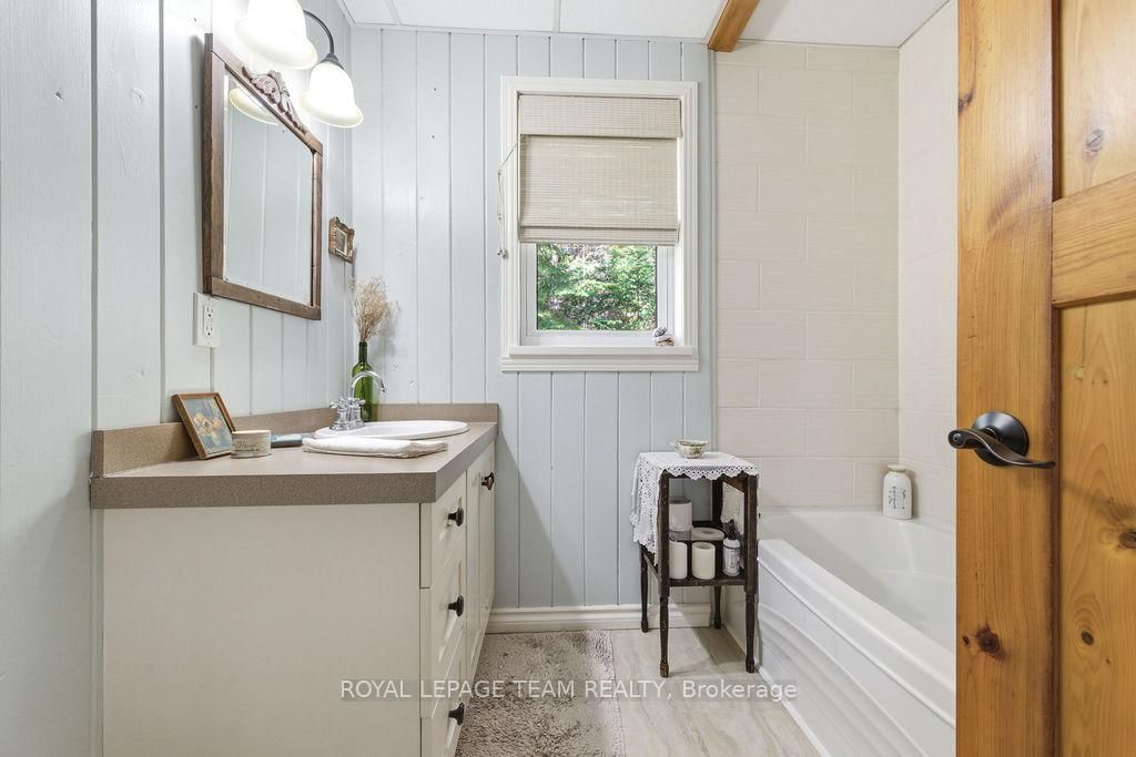 218 Diamond Lake Road • Combermere, ON photo 31
