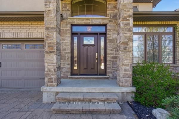 38 Veale Crescent