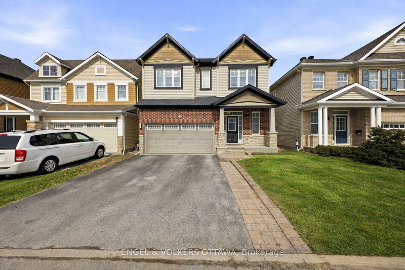 home for sale on 252 Rue Des Soldats Riendeau Street